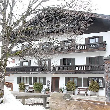 Alpenparadies Apartman *